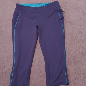 WomensTangerine PebbleGrey/TealCapris S   SALE